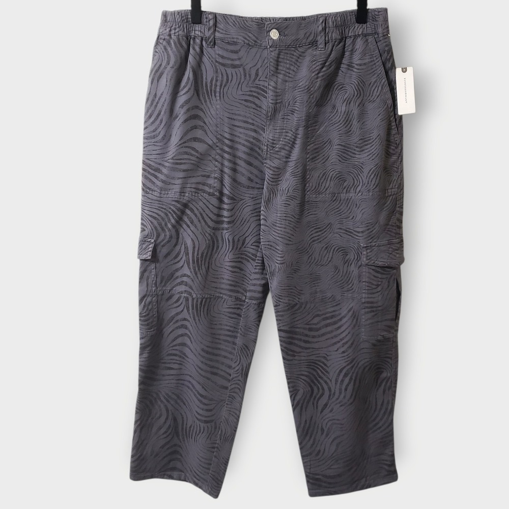 Pilcro and the Letterpress Gray Patterned Ankle Cargo Pants